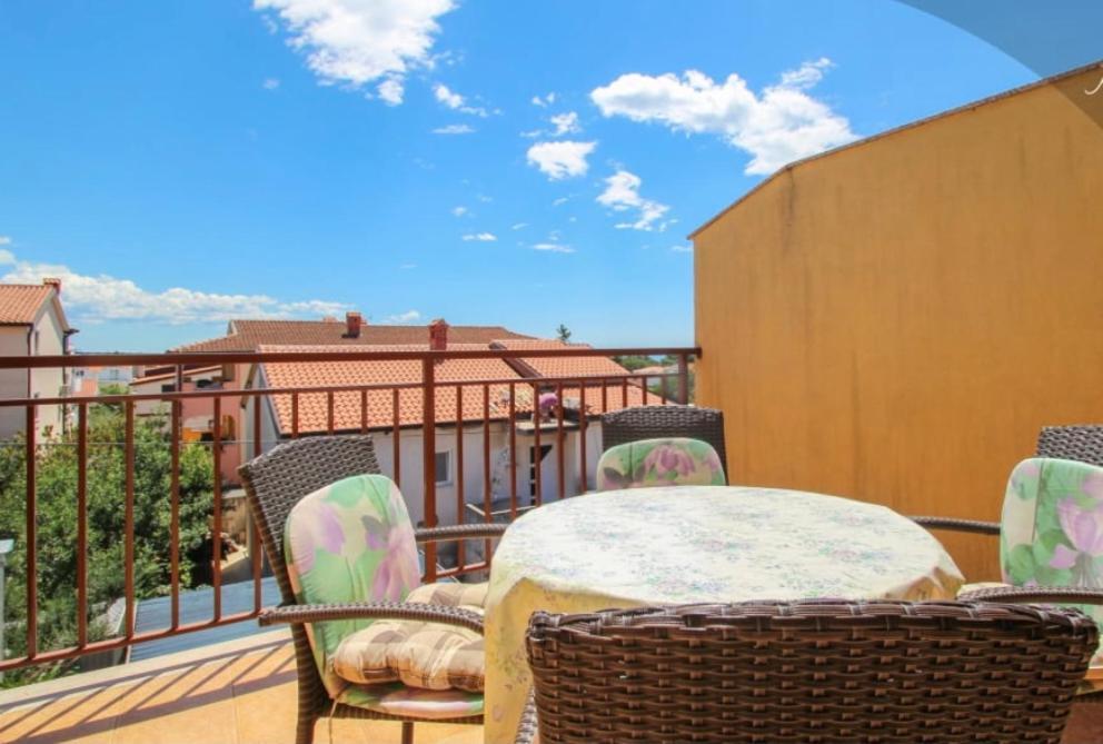 Valentina Apartment Novigrad  Bagian luar foto